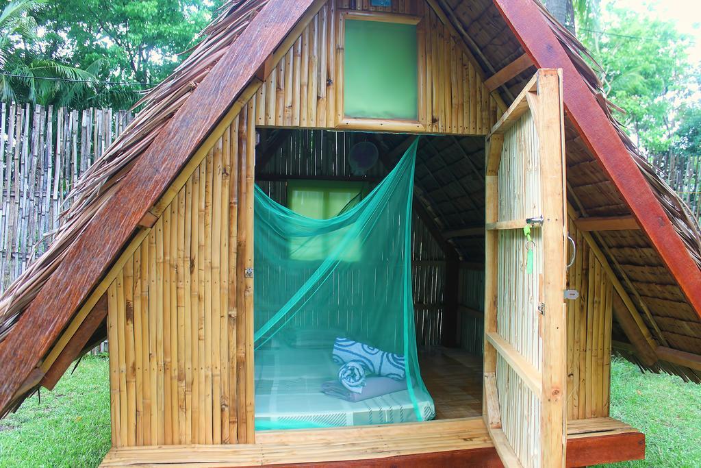 Archery-Asia Nipa Huts Moalboal Exteriör bild